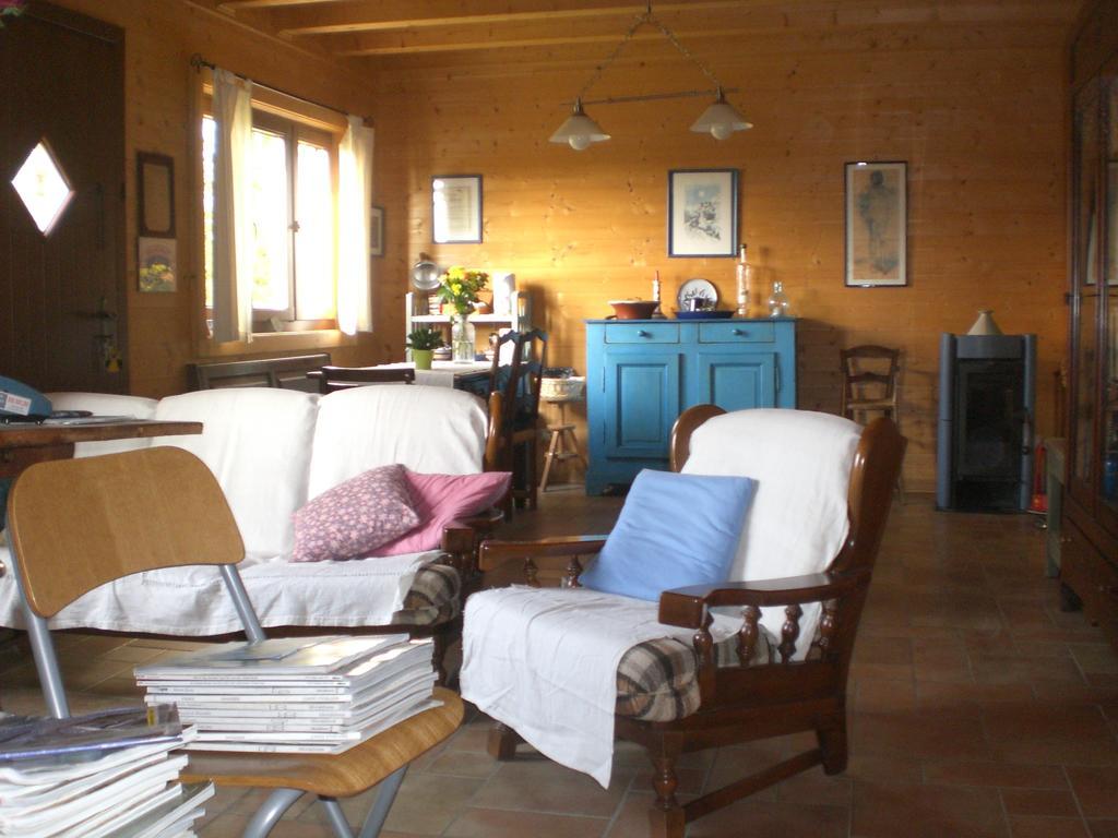 Pera Rionda Bed & Breakfast Caprie Exterior foto