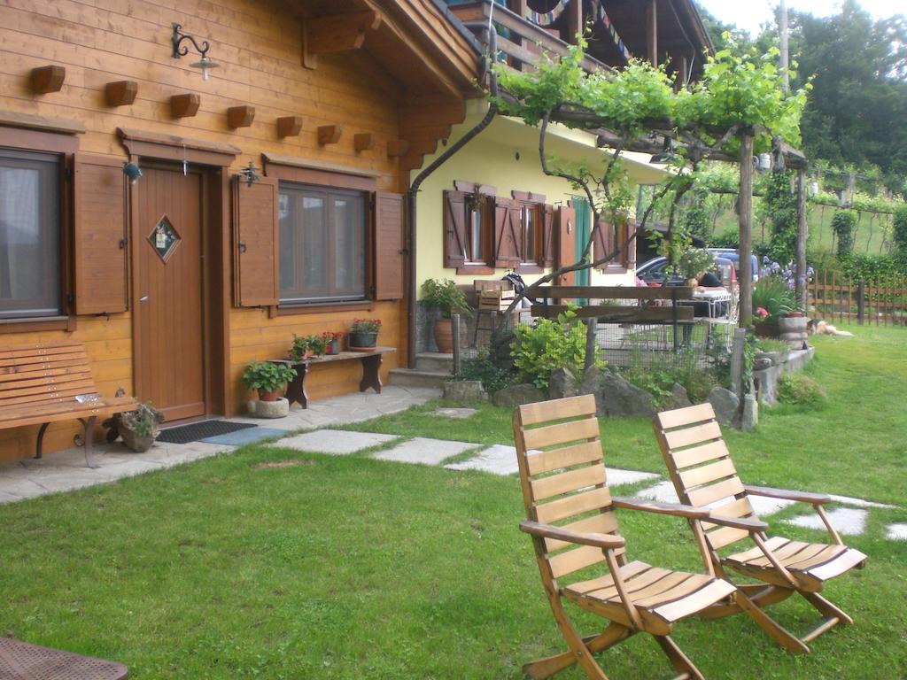 Pera Rionda Bed & Breakfast Caprie Exterior foto